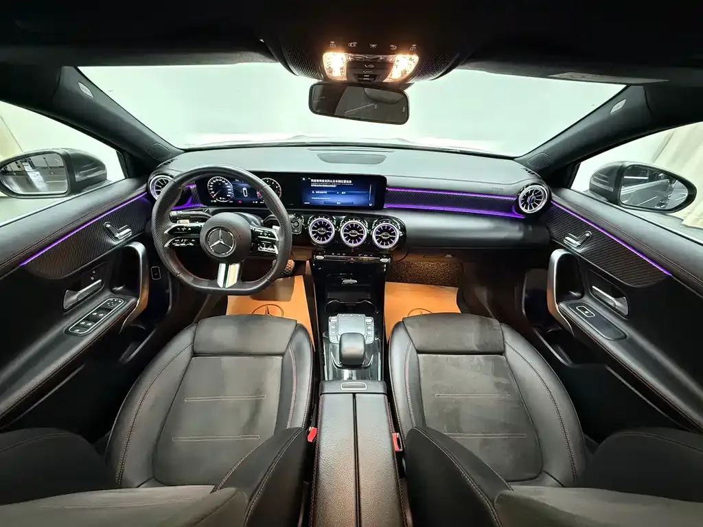 Mercedes-Benz A-Class — фото 10