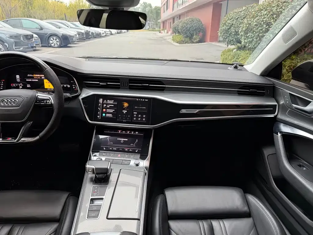 Audi A7 — фото 8