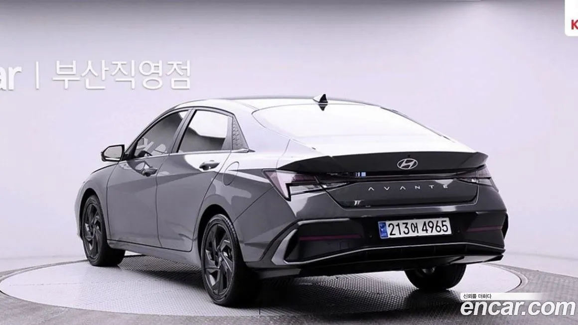 Hyundai AVANTE — фото 4