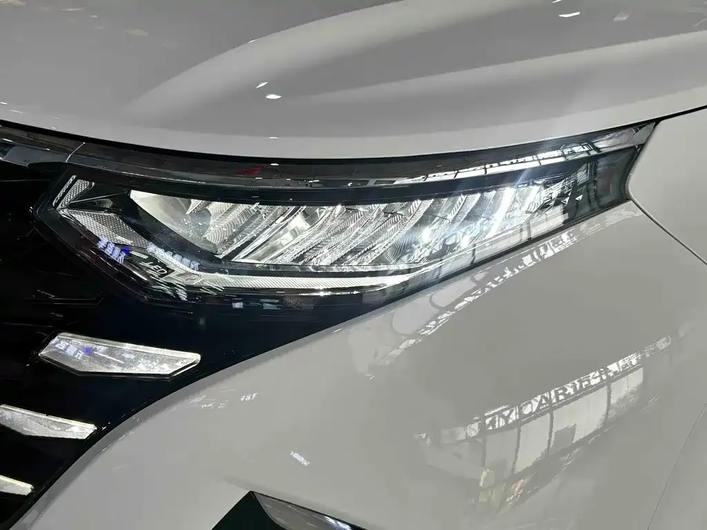 Hyundai Custo — фото 10
