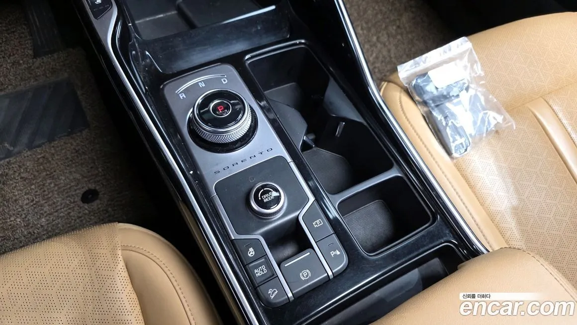 Kia Sorento — фото 9