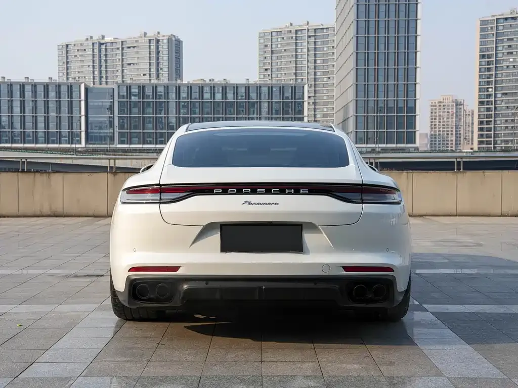 Porsche Panamera — фото 10
