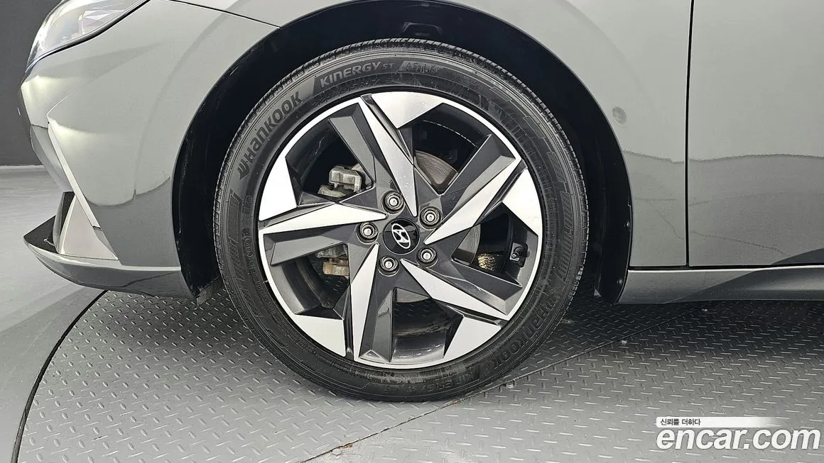 Hyundai AVANTE — фото 9
