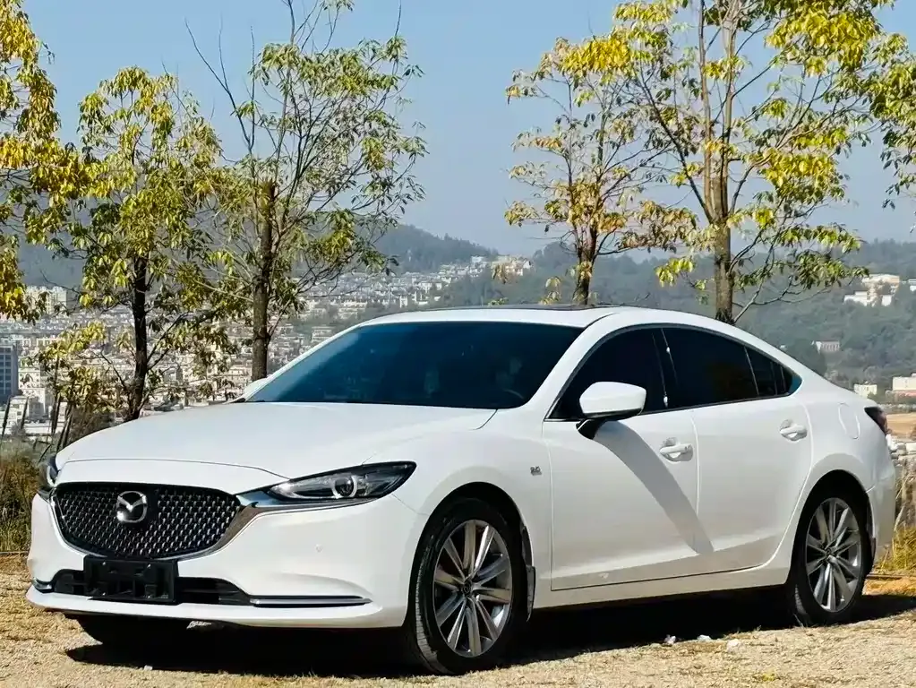 Mazda Atenza — фото 1