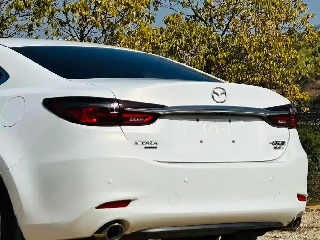 Mazda Atenza — фото 10