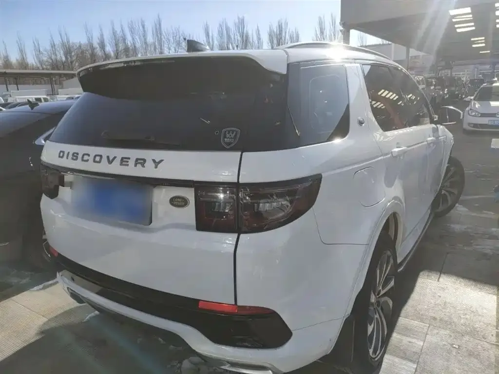 Land Rover Discovery Sport — фото 2