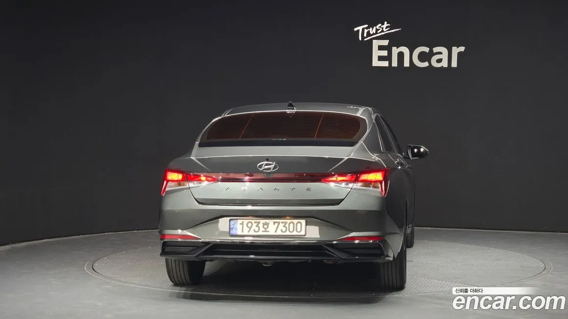 Hyundai AVANTE — фото 4