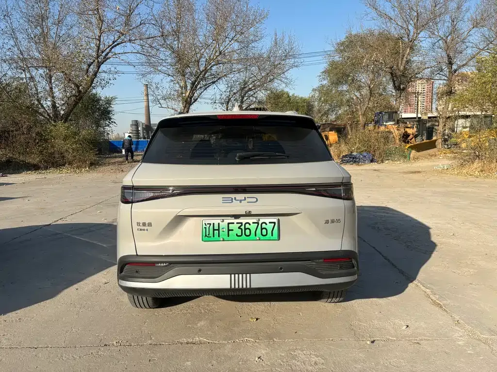 BYD Seal 05 DM-i — фото 6