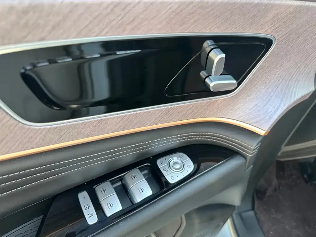 Chery Tiggo 9 C-DM — фото 4