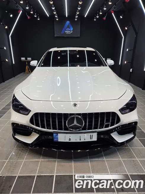 Mercedes-Benz AMG GT — фото 1