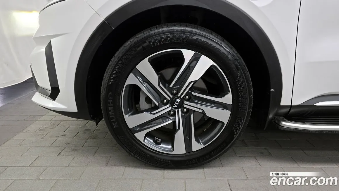 Kia Sorento — фото 2