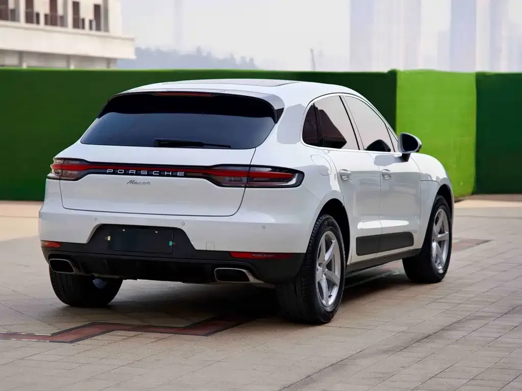 Porsche Macan — фото 6