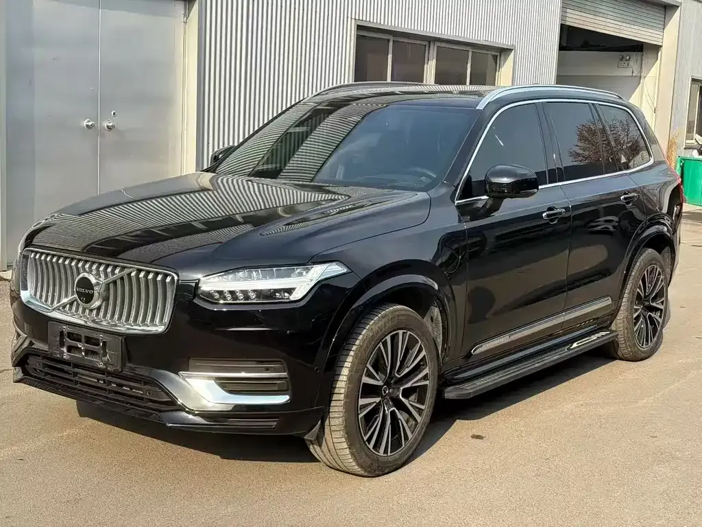 Volvo XC90 PHEV — фото 1