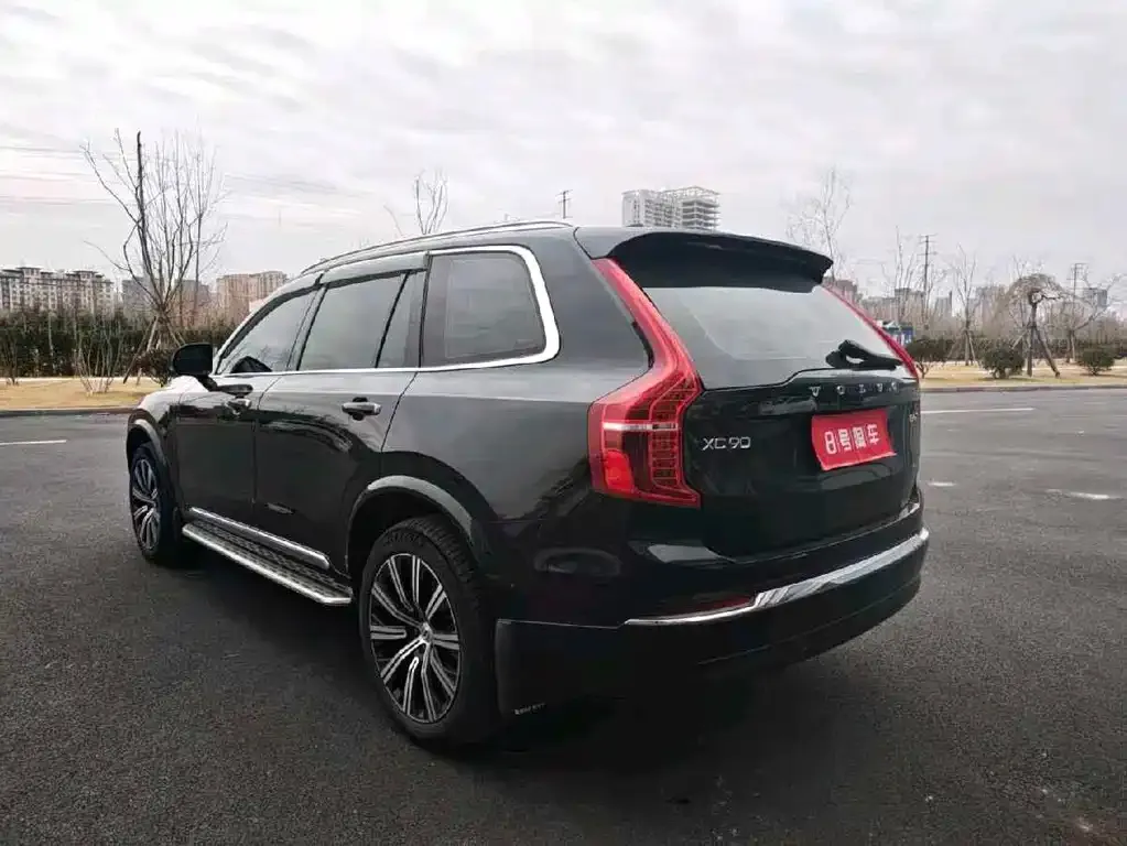 Volvo XC90 — фото 2