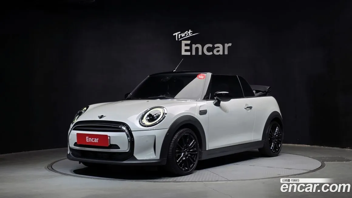 Mini Cooper Convertible — фото 1