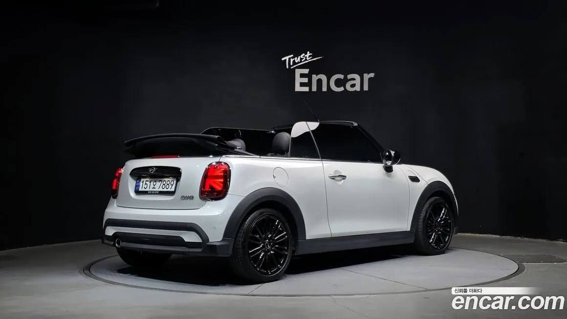 Mini Cooper Convertible — фото 2