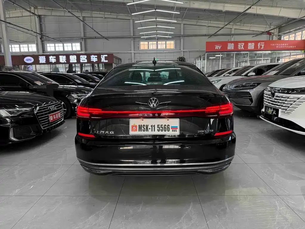 Volkswagen Passat — фото 4