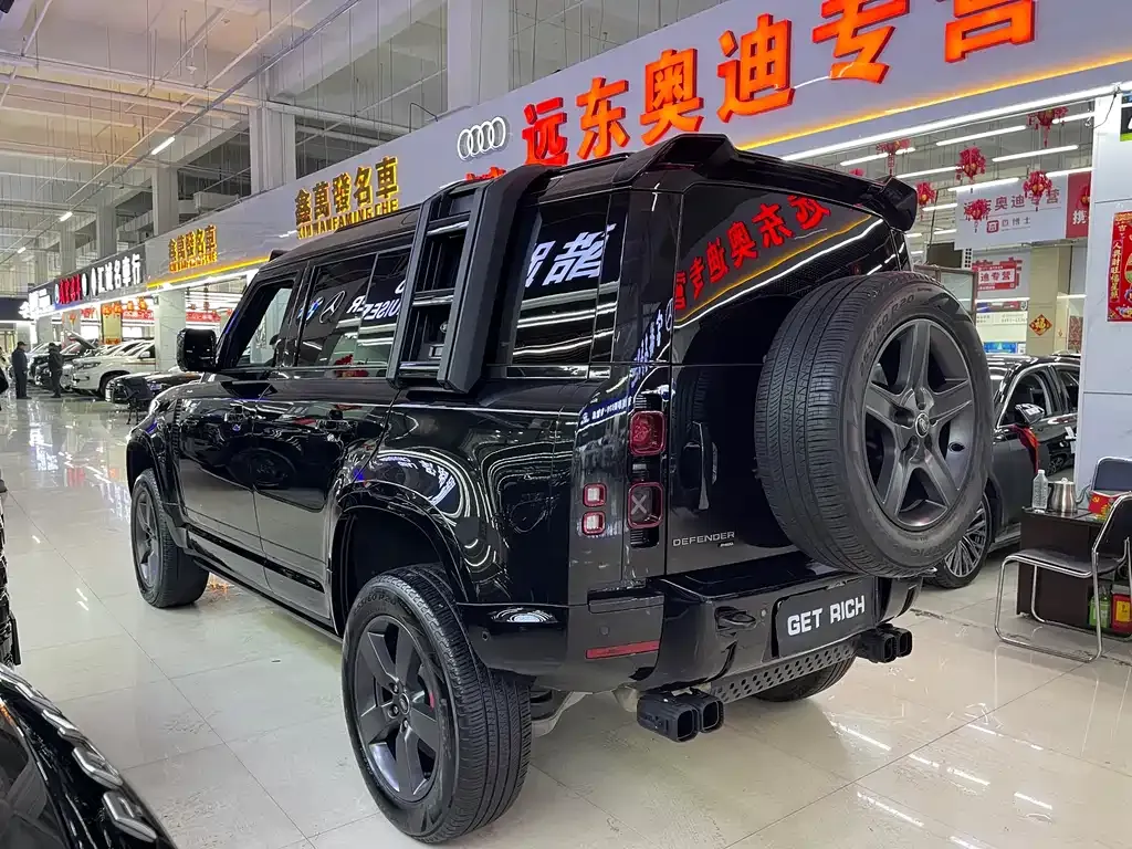 Land Rover Defender — фото 8