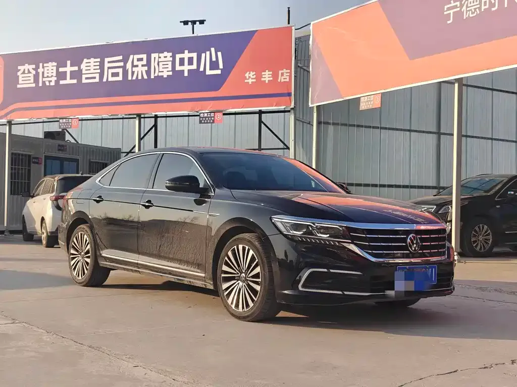 Volkswagen Passat — фото 3