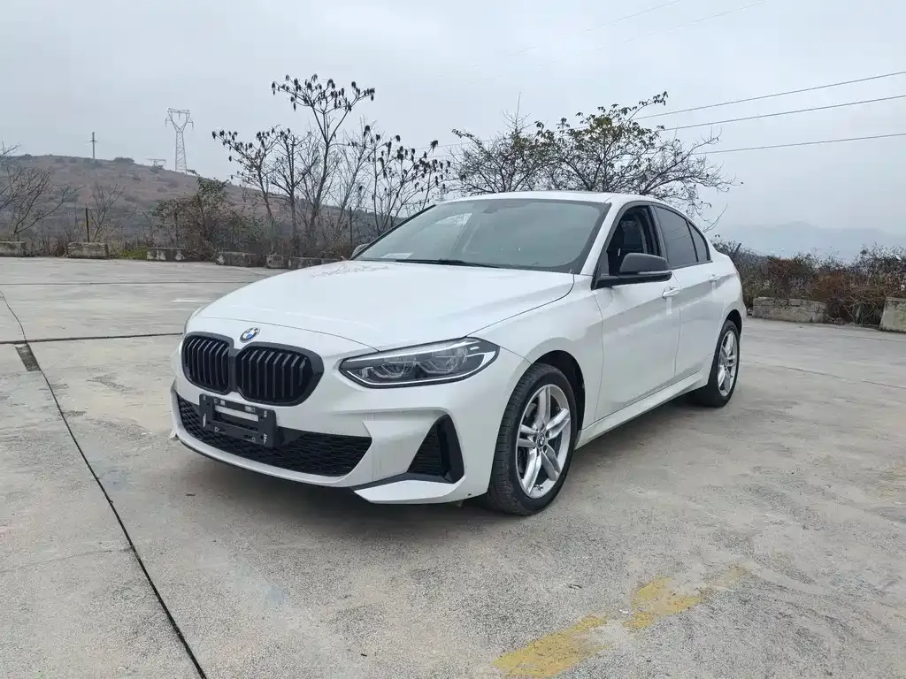 BMW 1 Series — фото 1
