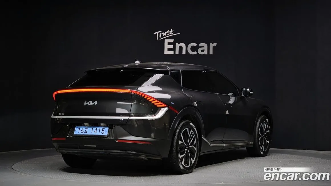Kia EV6 — фото 2