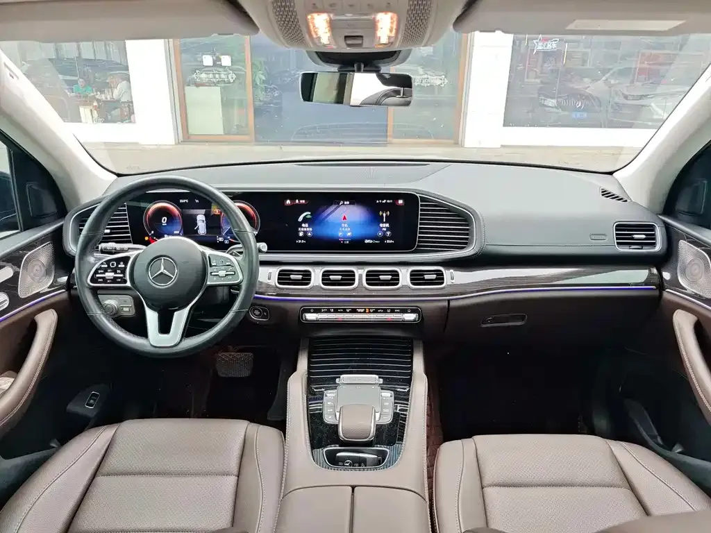 Mercedes-Benz GLE — фото 8