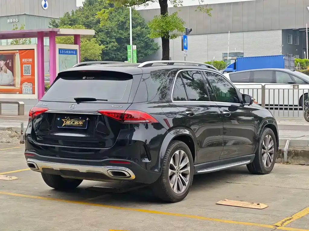 Mercedes-Benz GLE — фото 5