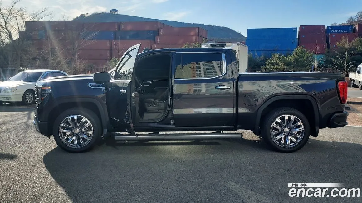 GMC Sierra — фото 8