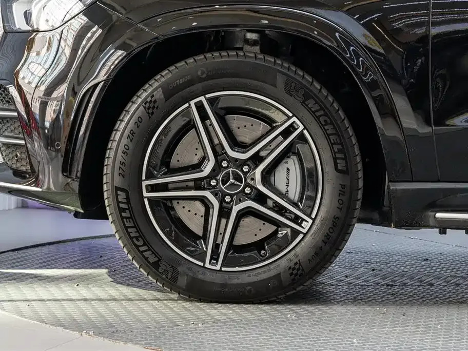 Mercedes-Benz GLE AMG — фото 9