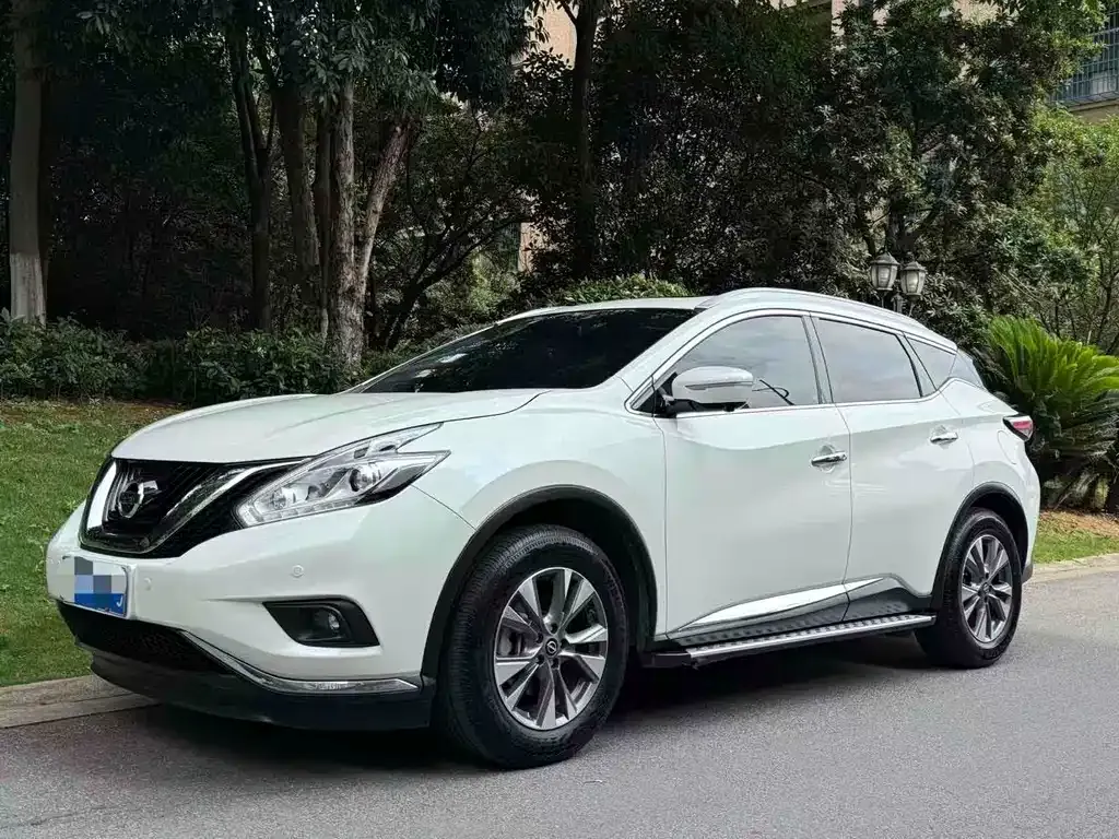 Nissan Murano — фото 1