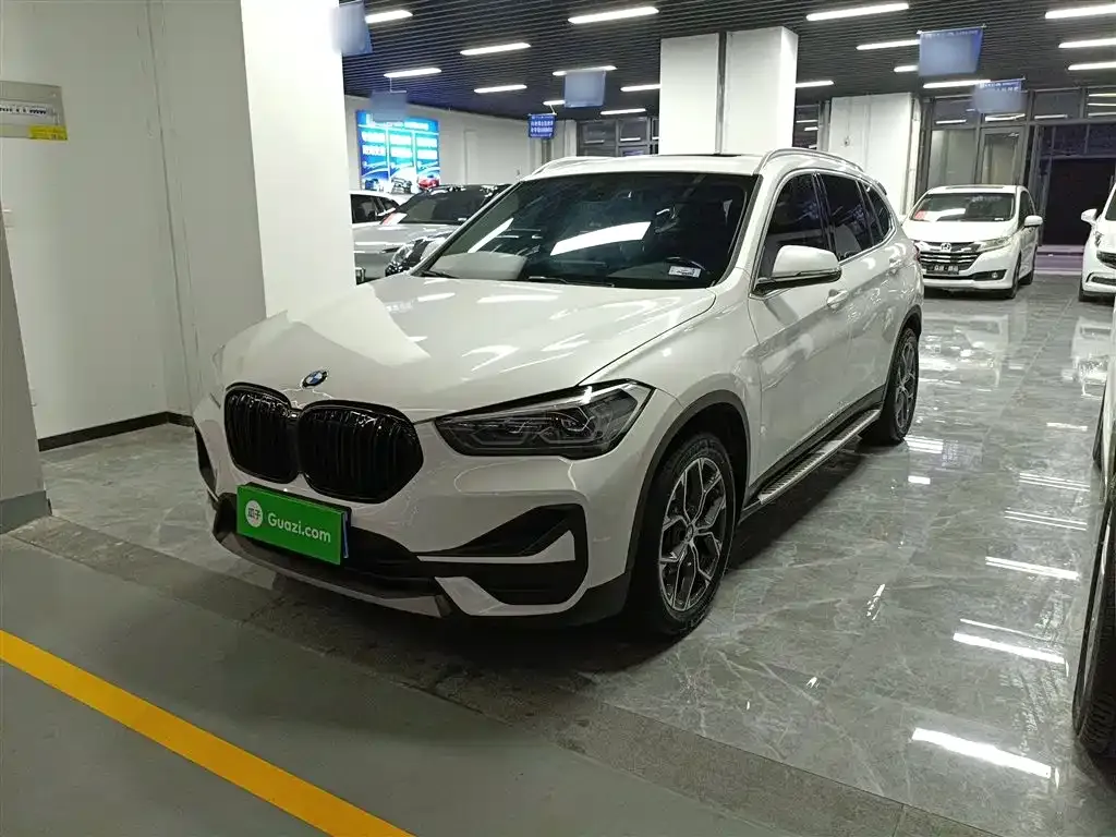BMW X1 — фото 2