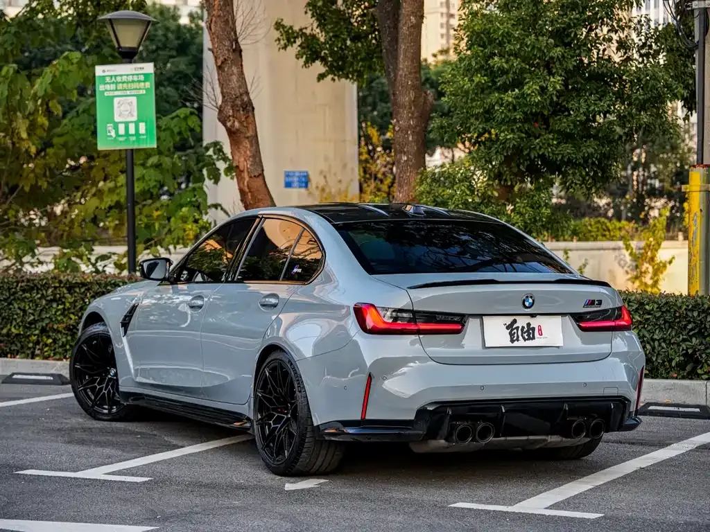 BMW M3 — фото 4