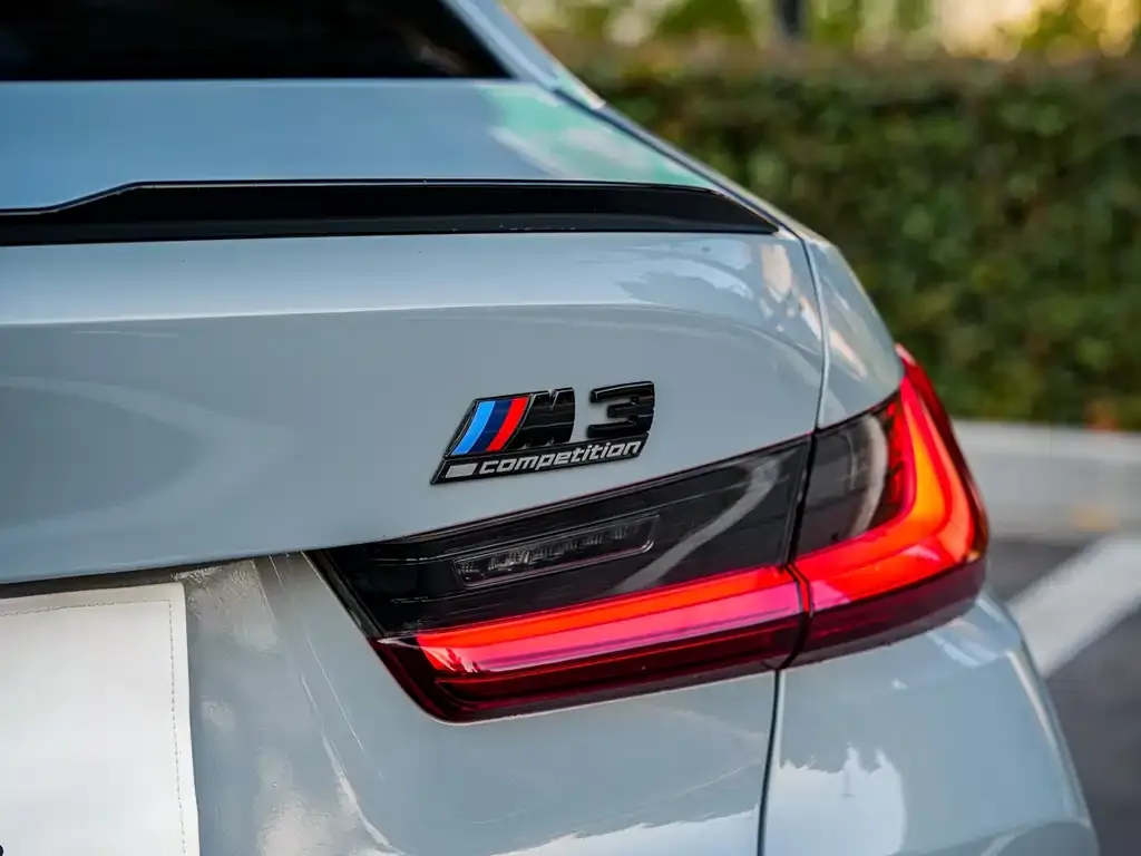 BMW M3 — фото 2