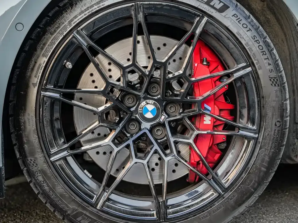 BMW M3 — фото 10