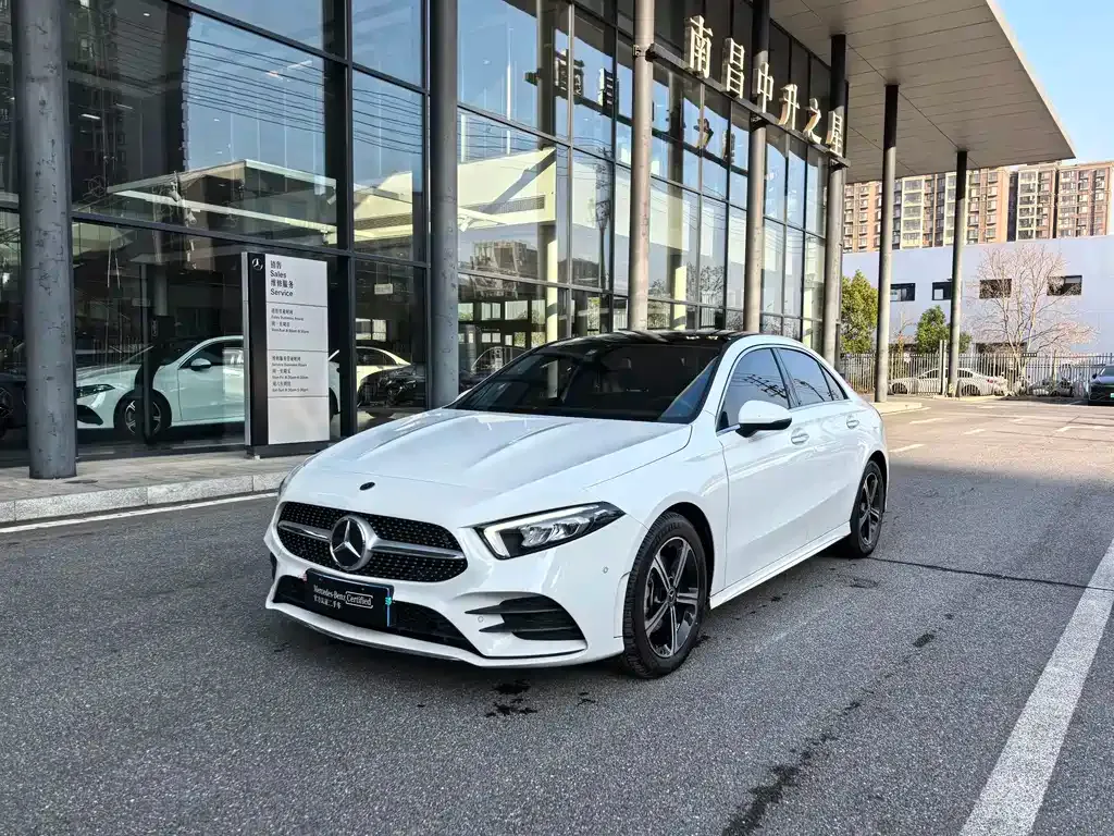 Mercedes-Benz A-Class — фото 1