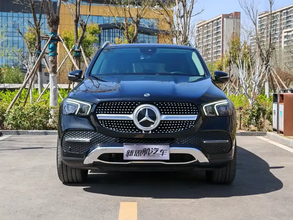 Mercedes-Benz GLE — фото 7
