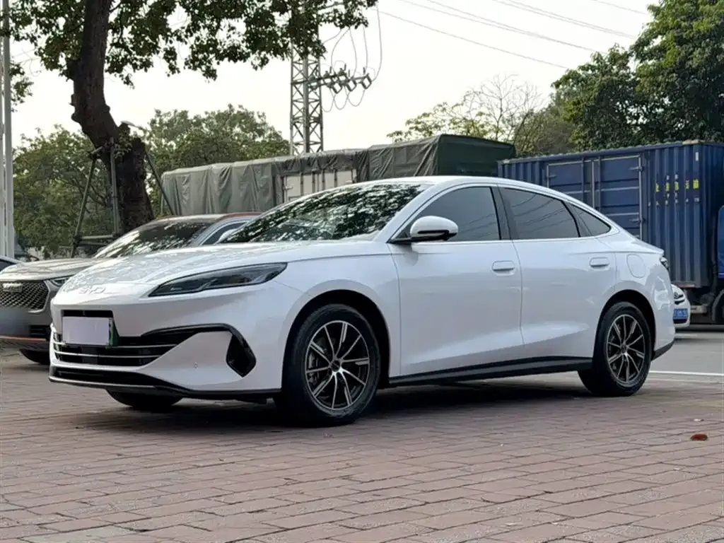 BYD Seal 06 — фото 10