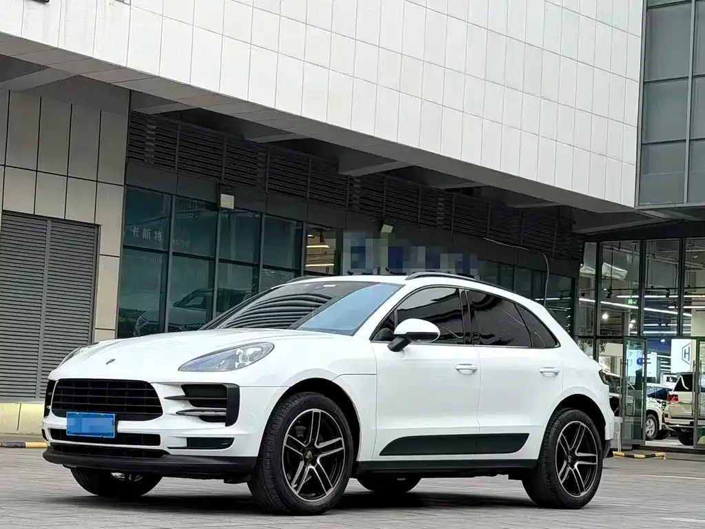 Porsche Macan — фото 1