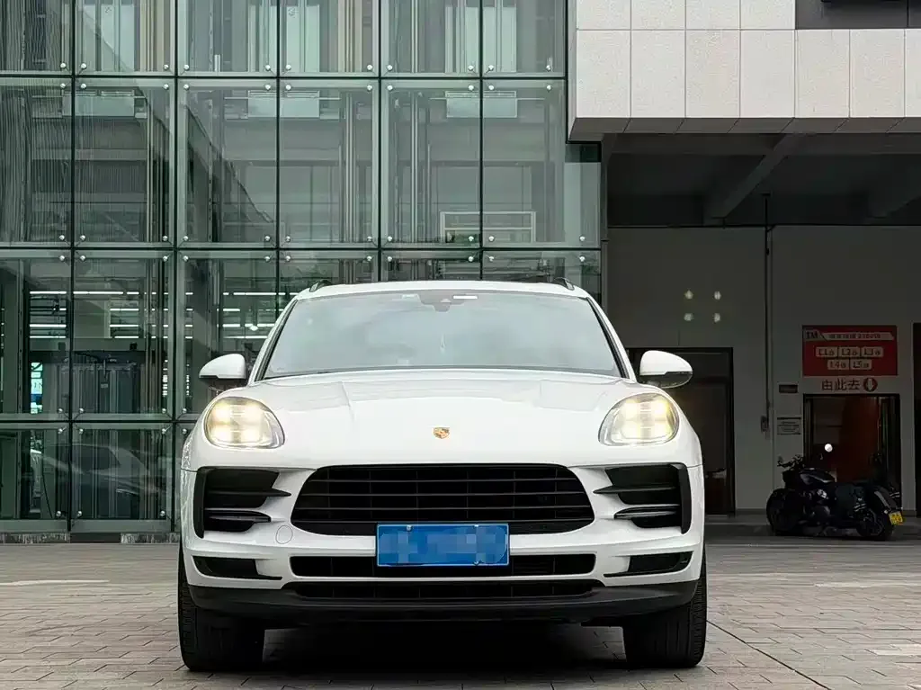 Porsche Macan — фото 3