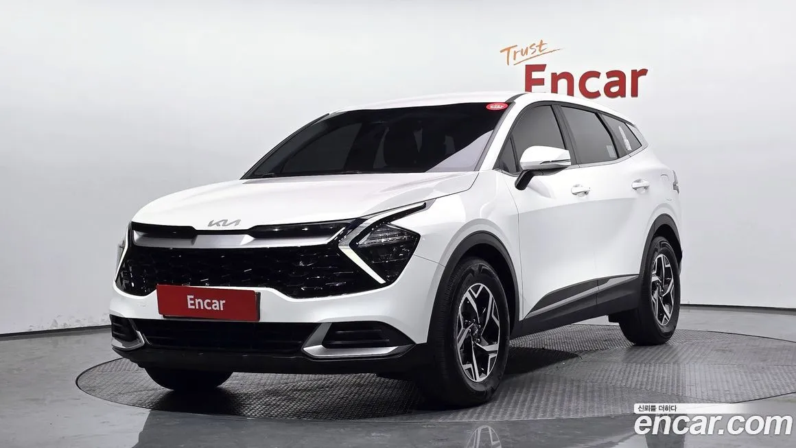 Kia Sportage — фото 1