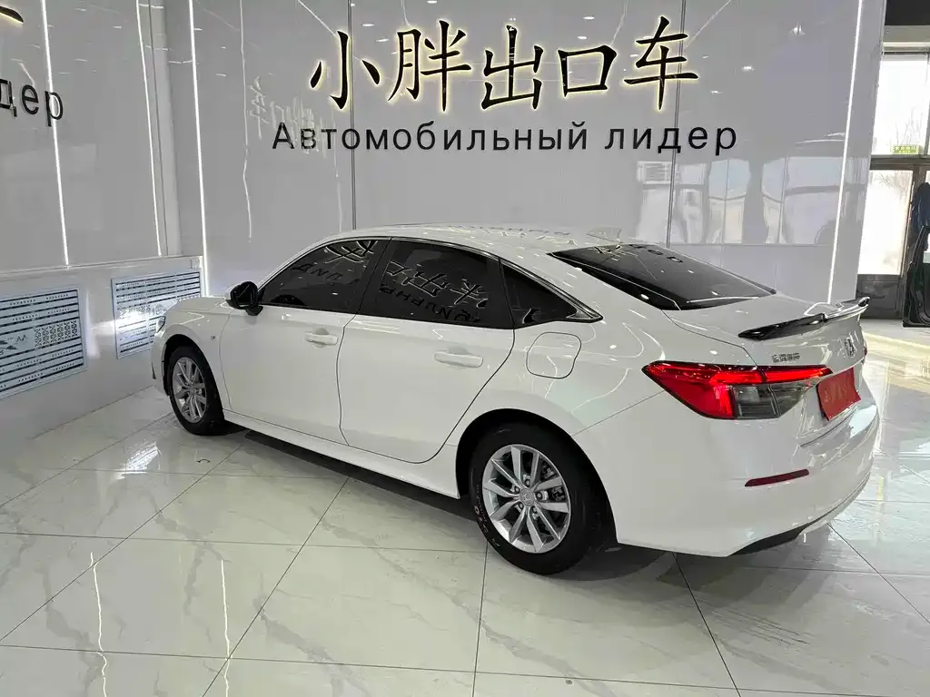 Honda Civic — фото 9