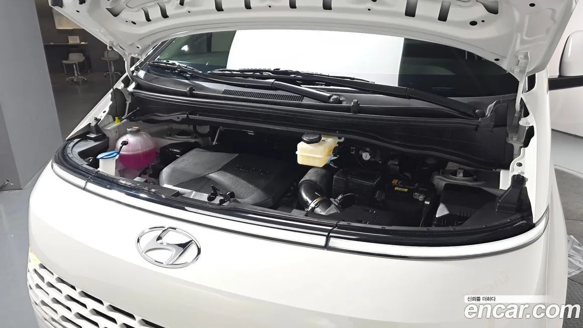 Hyundai Staria — фото 8