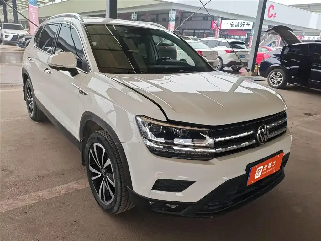 Volkswagen Tharu — фото 10