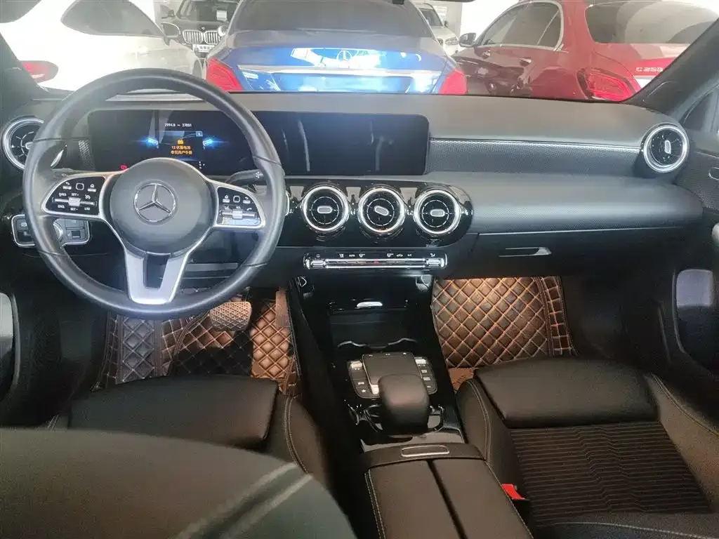 Mercedes-Benz A-Class (Import) — фото 7