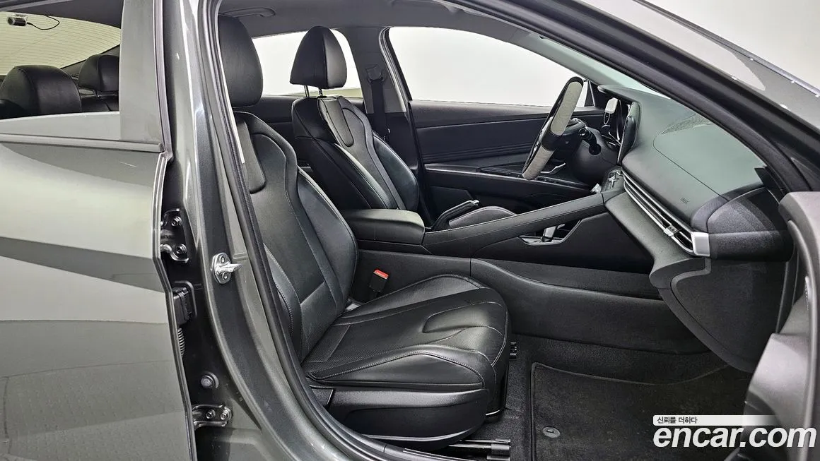 Hyundai AVANTE — фото 10
