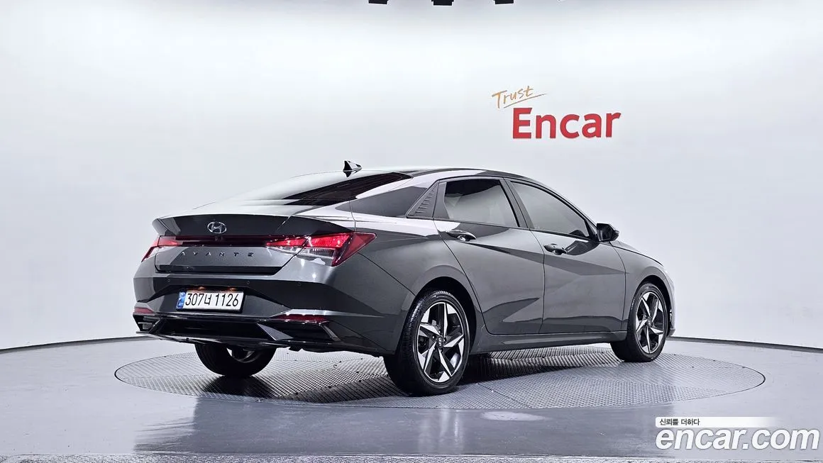 Hyundai AVANTE — фото 2