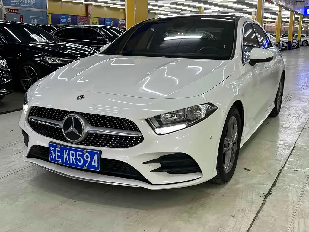 Mercedes-Benz A-Class — фото 1