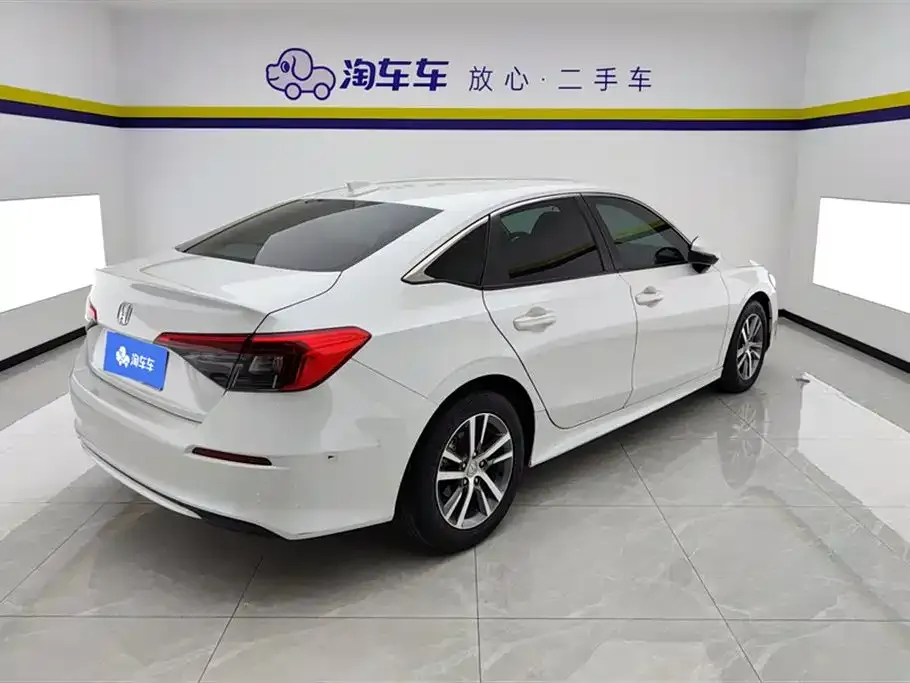 Honda Civic — фото 3