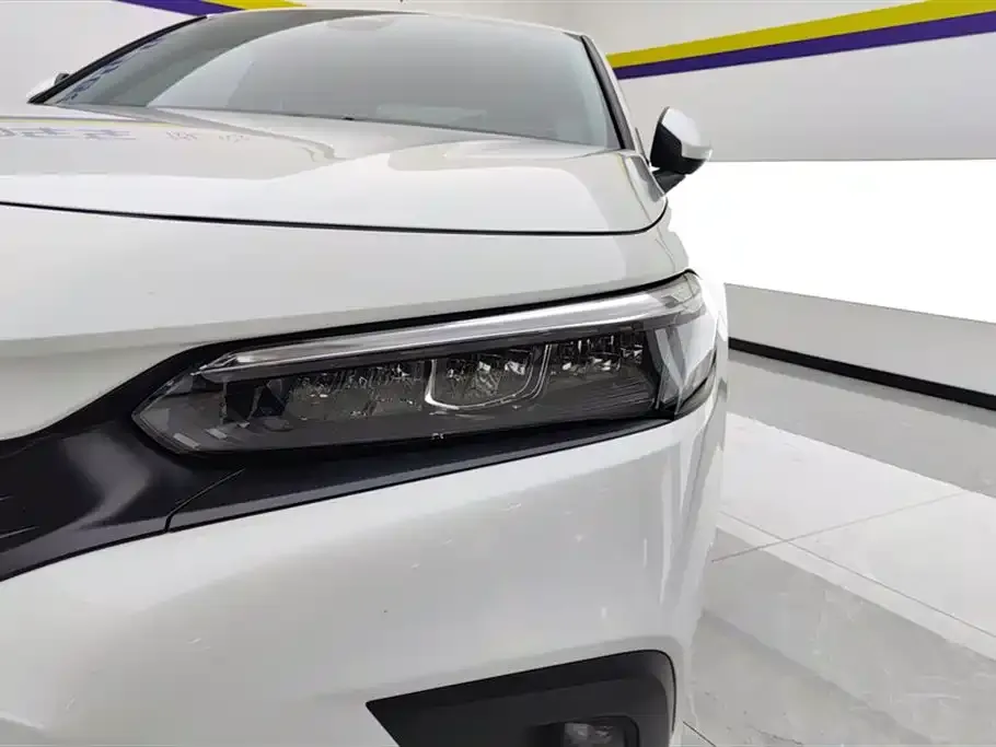 Honda Civic — фото 5