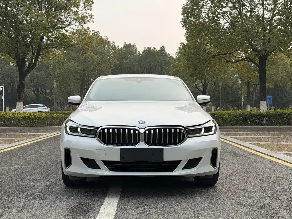 BMW 6 Series GT — фото 10